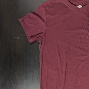 Maroon Eckō unltd V neck shirt